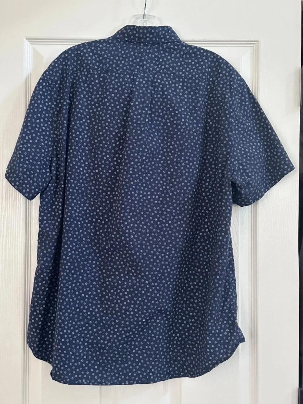 J.Crew Men’s Navy Blue Floral Cotton Poplin Short Sleeve Shirt- LARGE